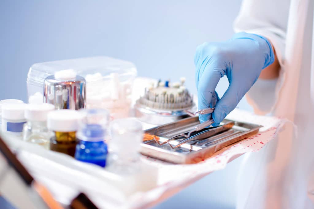 medical supplies in a lab tray at the hospital